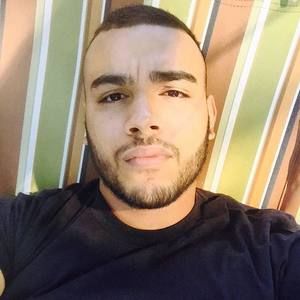 Meet your Posher, Dion